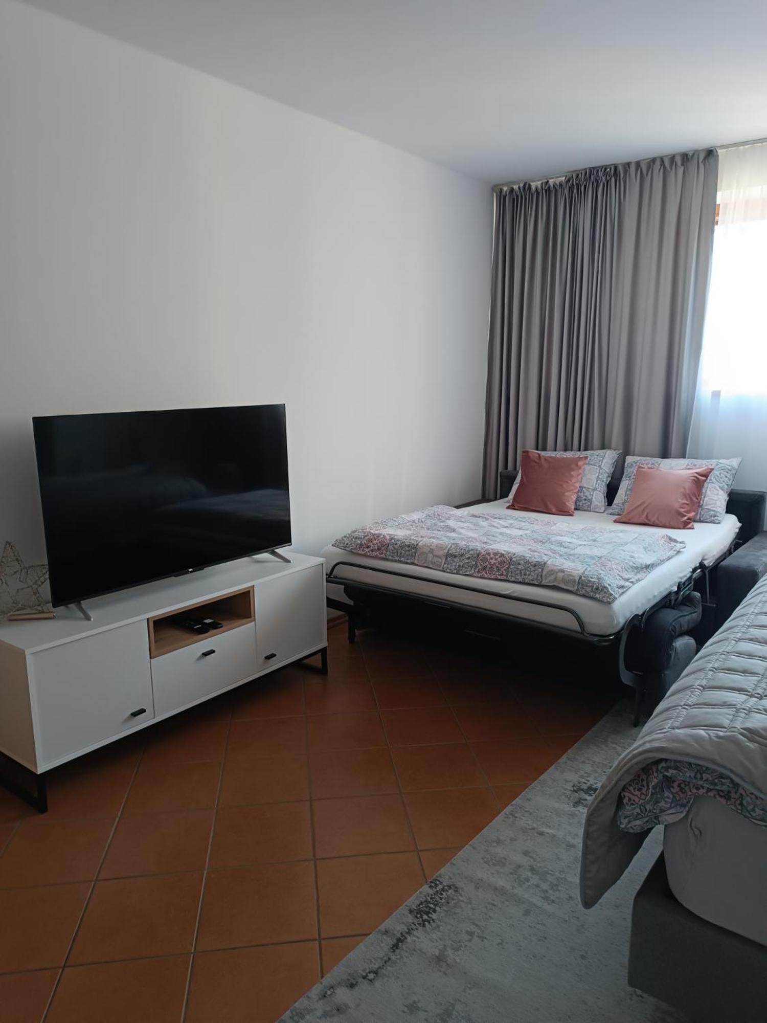 3 Bathrooms Apartman Mimi Liptovský Mikuláš Exteriör bild