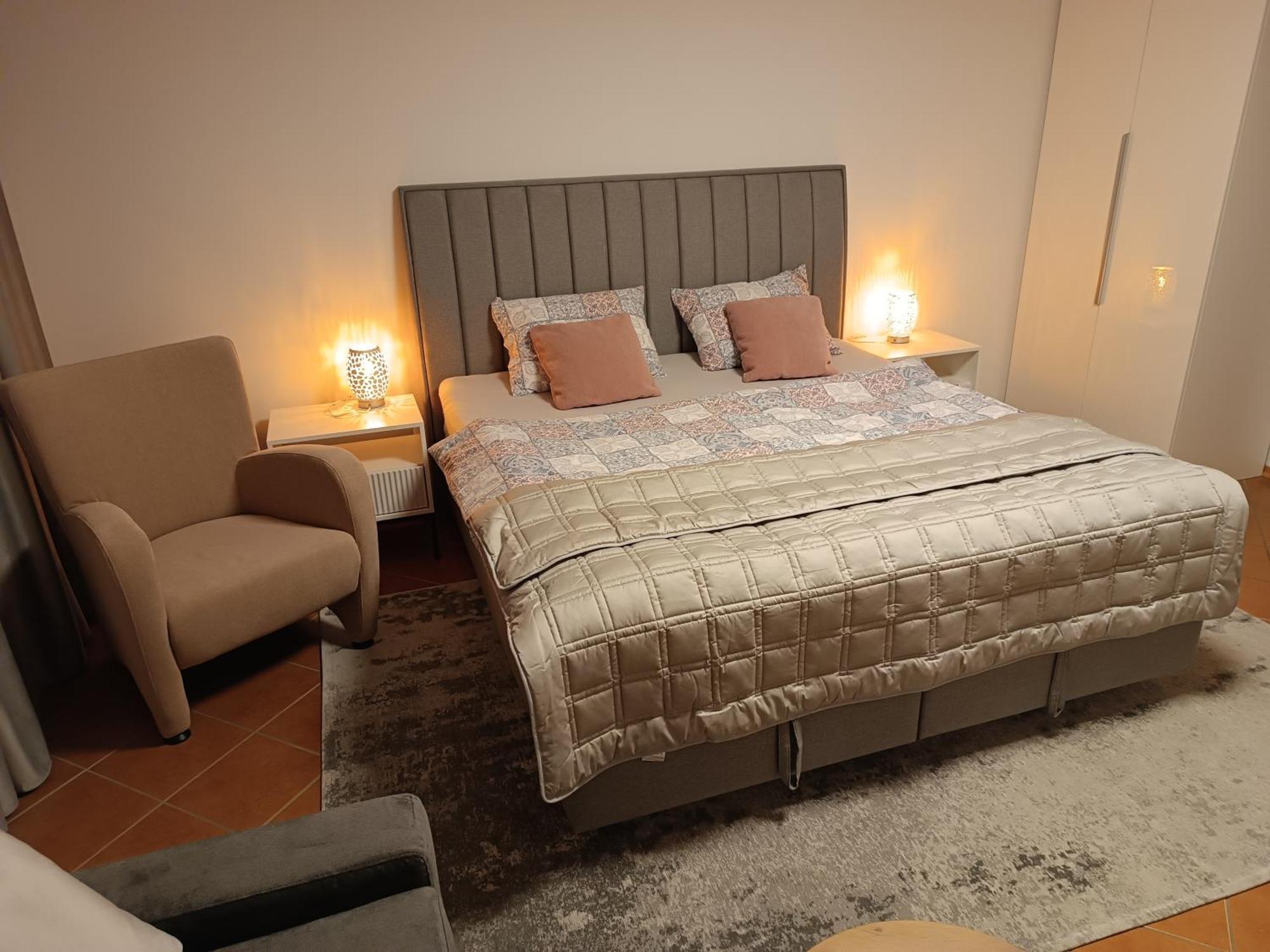 3 Bathrooms Apartman Mimi Liptovský Mikuláš Exteriör bild