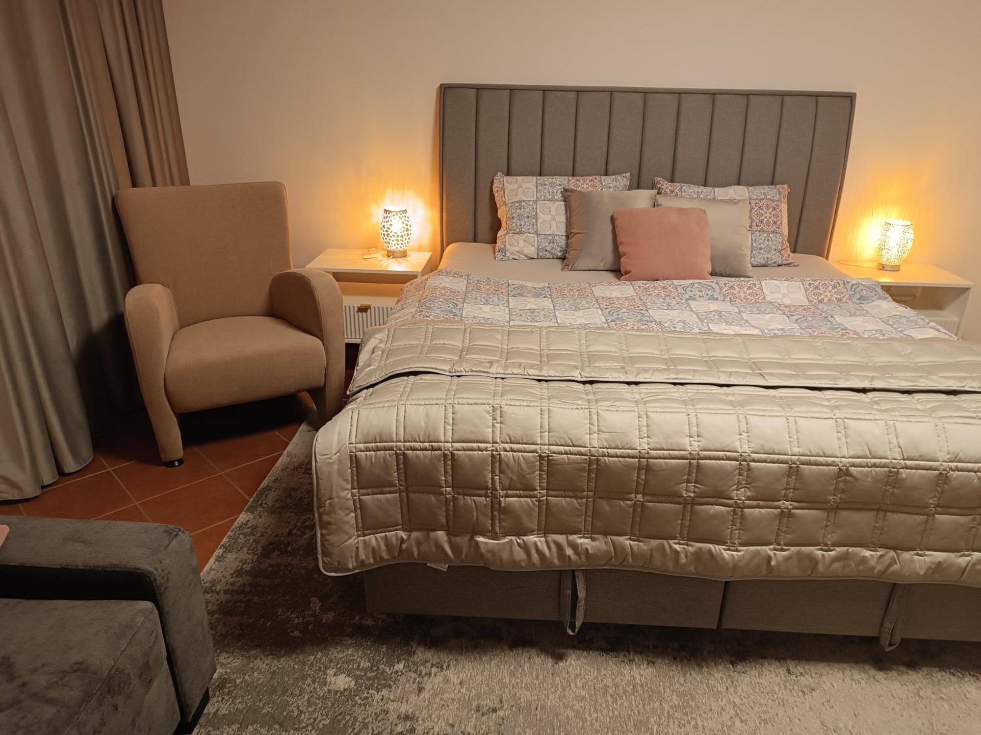 3 Bathrooms Apartman Mimi Liptovský Mikuláš Exteriör bild