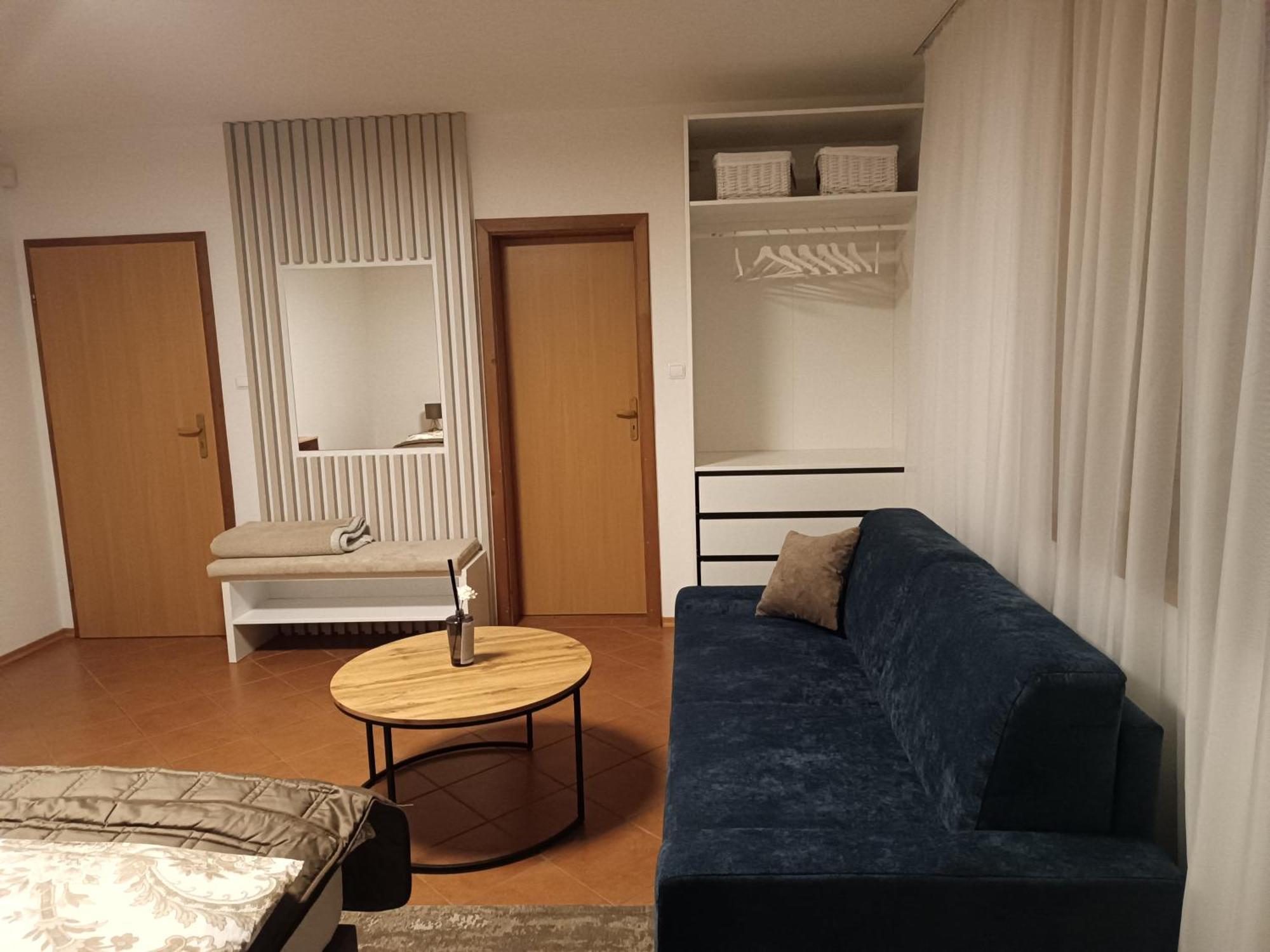 3 Bathrooms Apartman Mimi Liptovský Mikuláš Exteriör bild